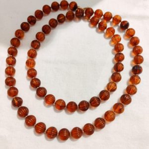 SAUTOIR BOULE RESINE AMBRE