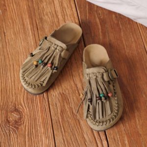 SABOTS FRANGES ET PERLES KAKI