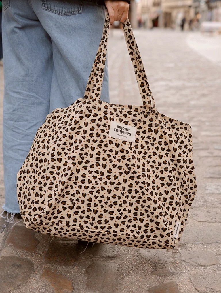 CABAS XXL LEOPARD COEUR LEO