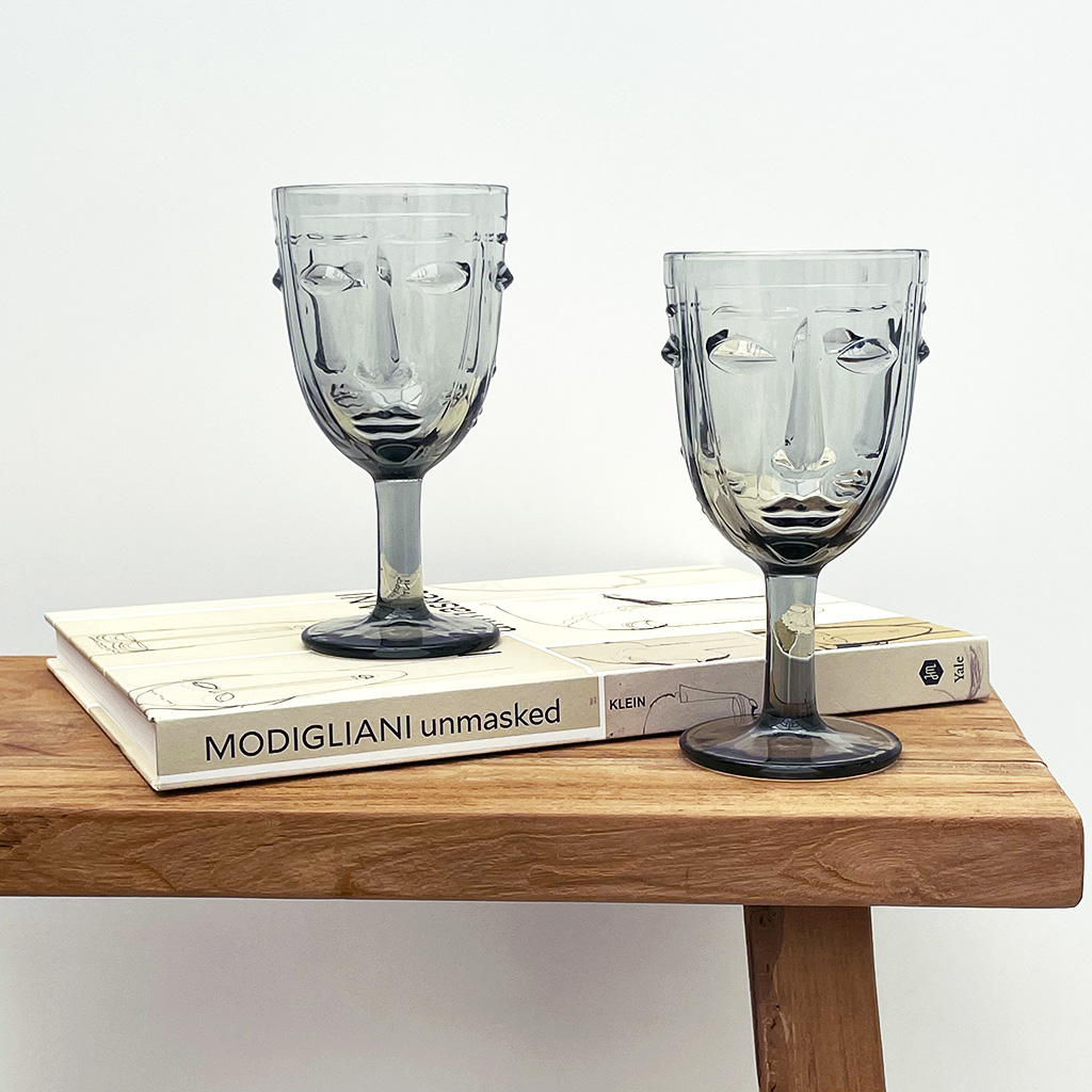VERRE APIED GRIS